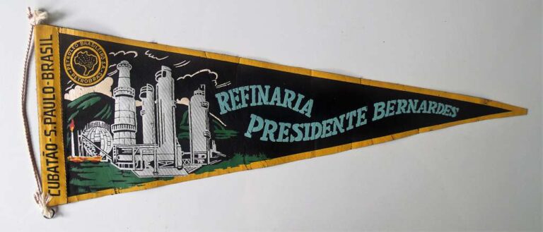 primeiro emblema da petrobras imagem