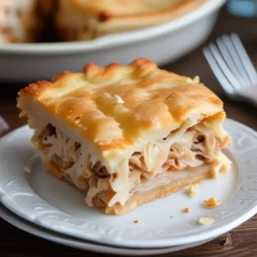 Torta de Liquidificador com Recheio de Frango